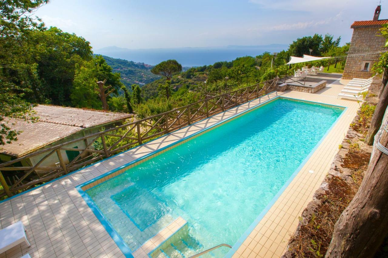Villa Mambrini Sorrento Buitenkant foto