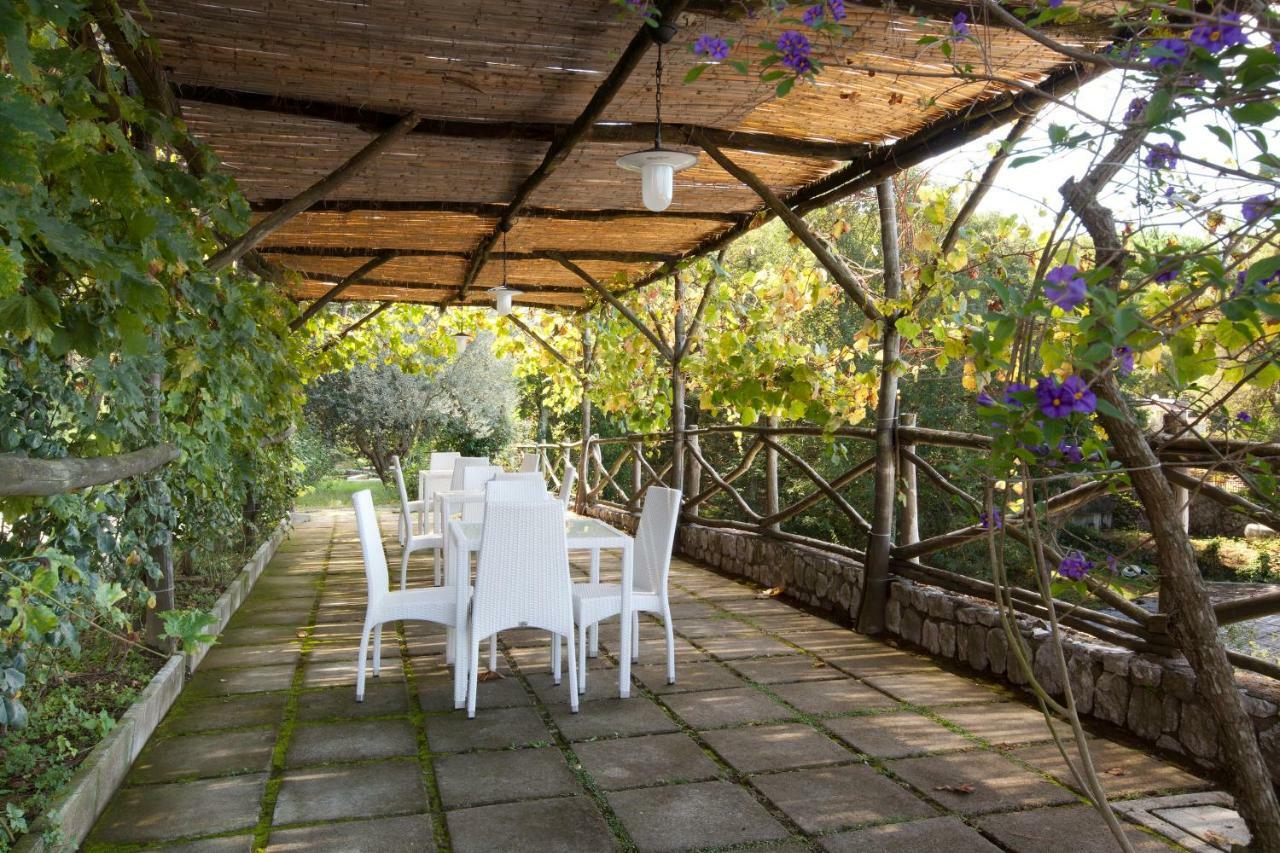 Villa Mambrini Sorrento Buitenkant foto